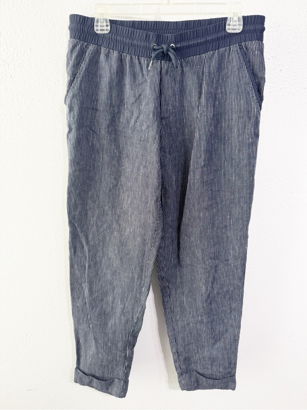 Athleta Bali ankle Navy Pinstripe Drawstring Joggers linen size 10